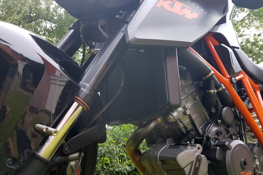 Radiator guard KTM 1290 SDR from 2014 - Evotech Performance